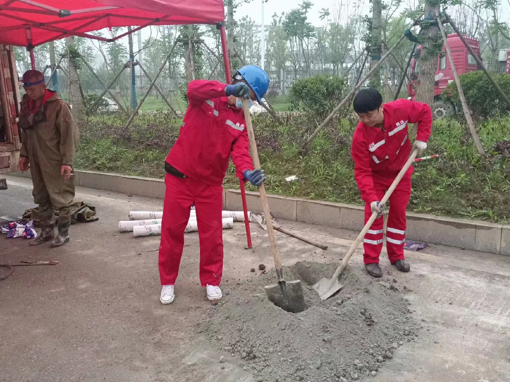 增城管道疏通哪家好】及时进行市政管道清淤